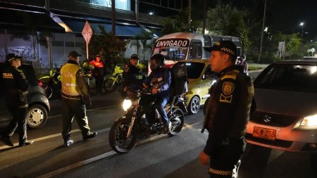 En Envigado, operativo nocturno dejó 463 comparendos de tránsito y 3 capturas