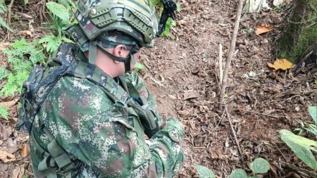 A dos soldados les quitaron la vida en medio de operaciones contra el Clan del Golfo en Antioquia A dos soldados les quitaron la vida en medio de operaciones contra el Clan del Golfo en Antioquia