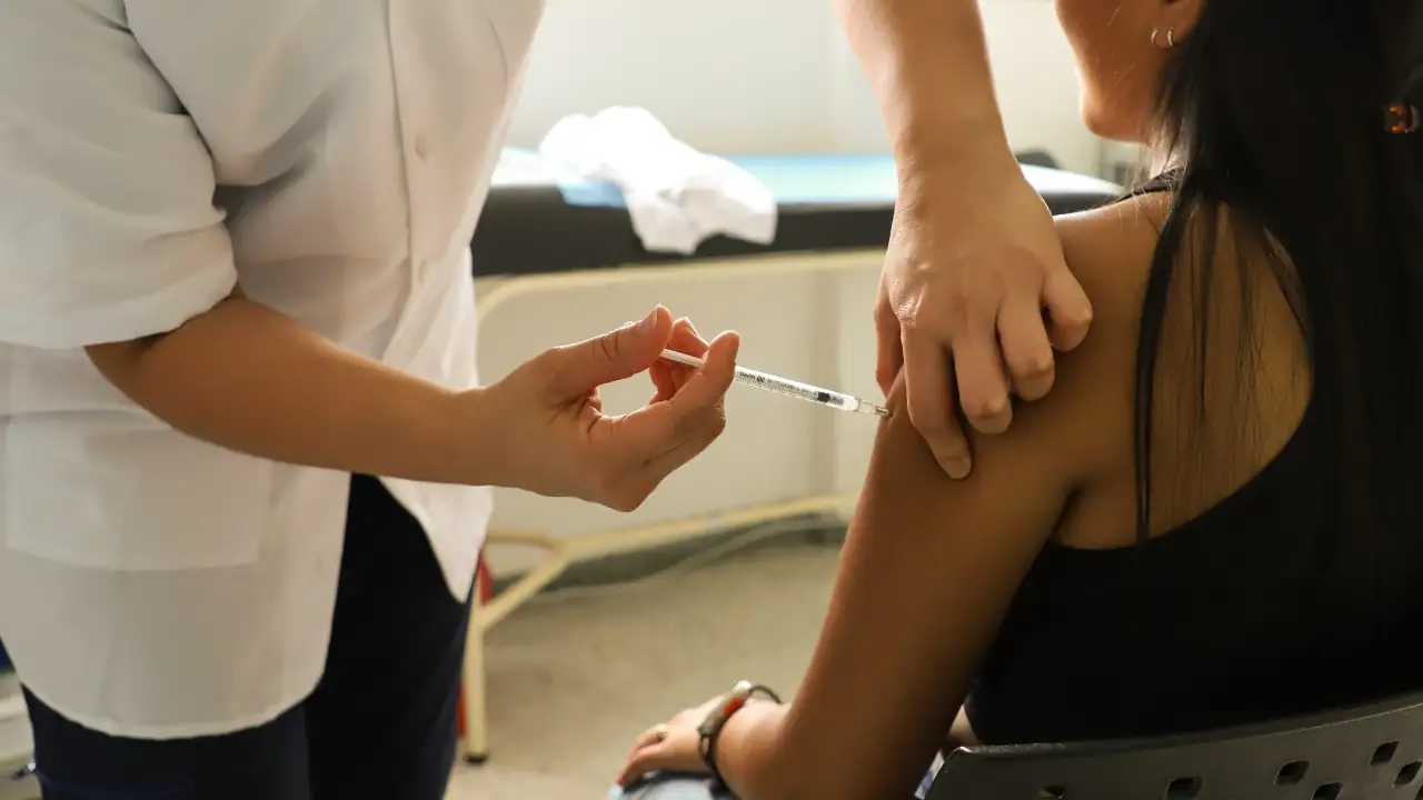 ¡Atención! Hay jornada de vacunación este sábado 20 de abril en Medellín