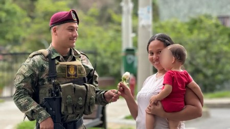 Alcaldia-de-Medellin-entrega-recomendacion-especial-para-celebrar-el-Dia-de-las-Madres-con-tranquilidad