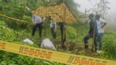 JEP-exhuma-dos-cuerpos-de-desaparecidos-hace-30-anos-en-San-Jose-de-Apartado