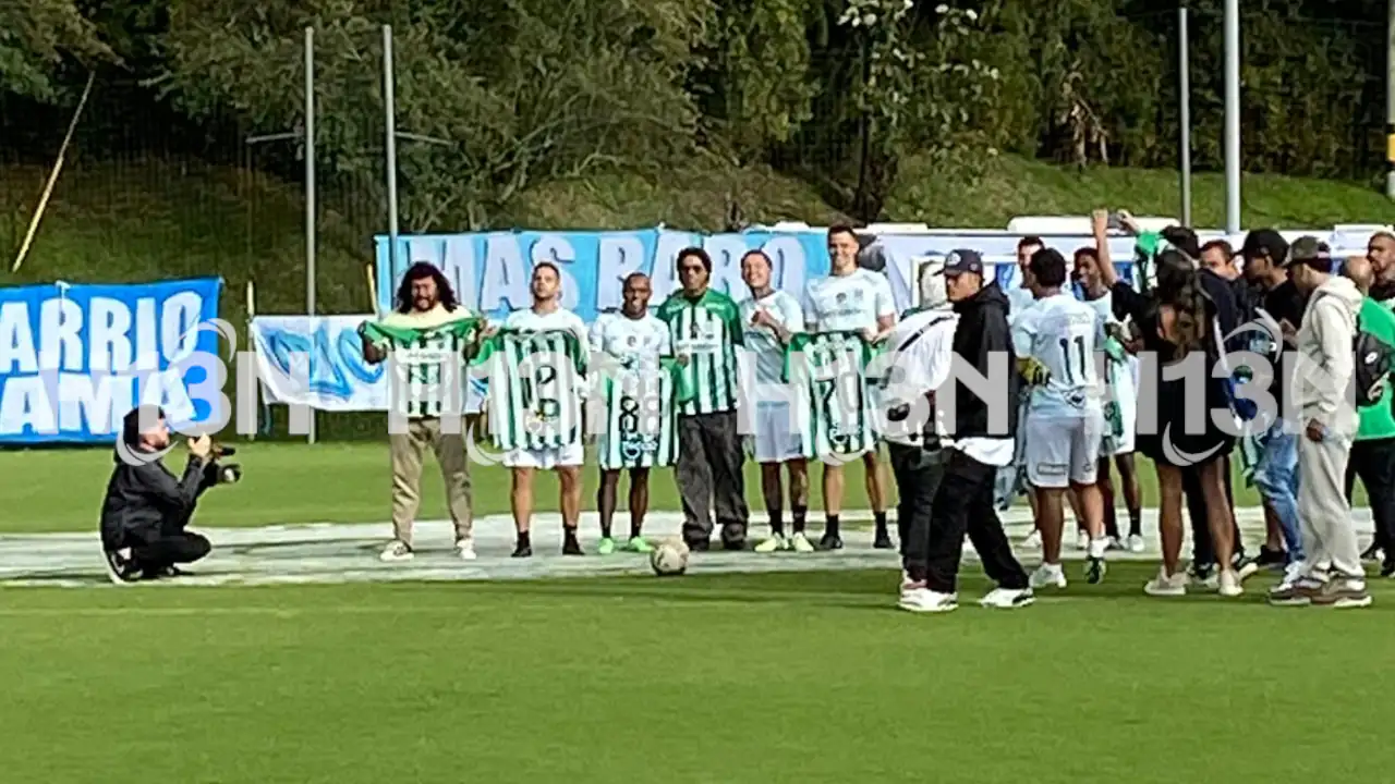 Ronaldinho y Blessd calientan motores para el "Si Sabe Fest Deluxe"