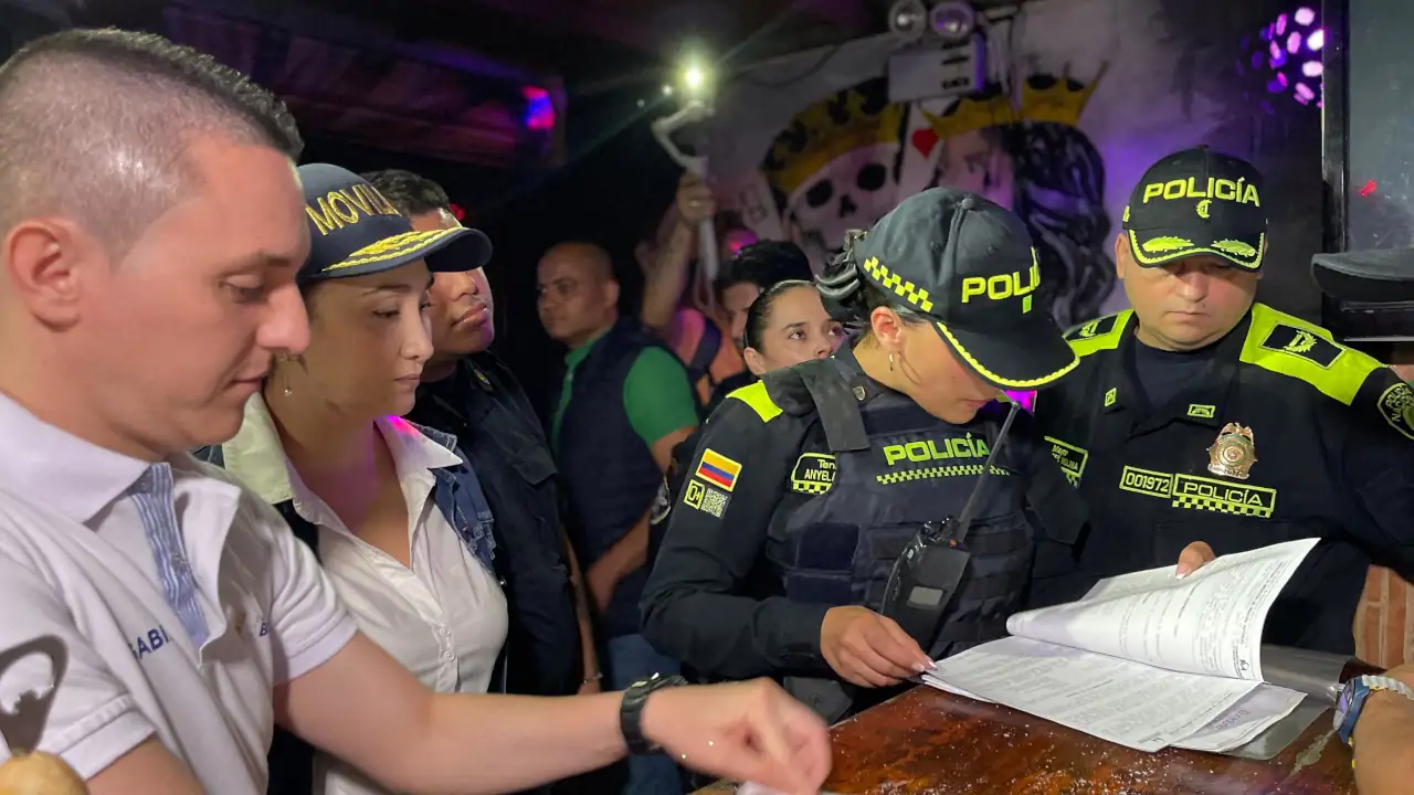 En Bello sancionaron a 32 conductores por conducir en estado de embriaguez en operativo realizado en la madrugada de este domingo 1 En Bello sancionaron a 32 conductores por conducir en estado de embriaguez en operativo realizado en la madrugada de este domingo