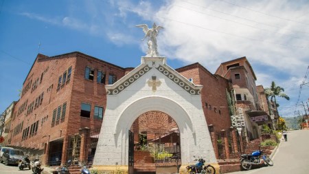 Casa de la Cultura Cerro del Ángel-bello