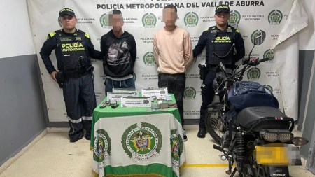 En-Medellin-Policia-recupera-45-millones-que-le-habian-sido-robados-a-un-ciudadano-que-salio-de-un-banco