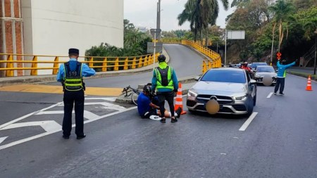 La-temporada-de-lluvias-en-Medellin-incrementa-los-incidentes-viales
