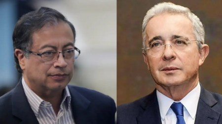 alvaro uribe-gustavo petro-Reforma laboral