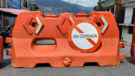 cierres-viales-via-cerrada