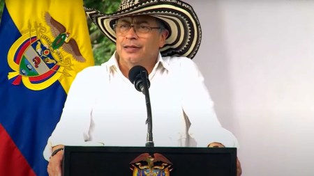 gustavo-petro-cordoba-constituyente