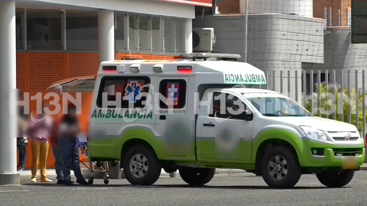 «La tenían cazada»: dos menores en Enciso se pusieron a pelear y una de ellas recibió 5 puñaladas Violenta riña en bar del centro de Medellín termina en tragedia: mujer murió apuñalada