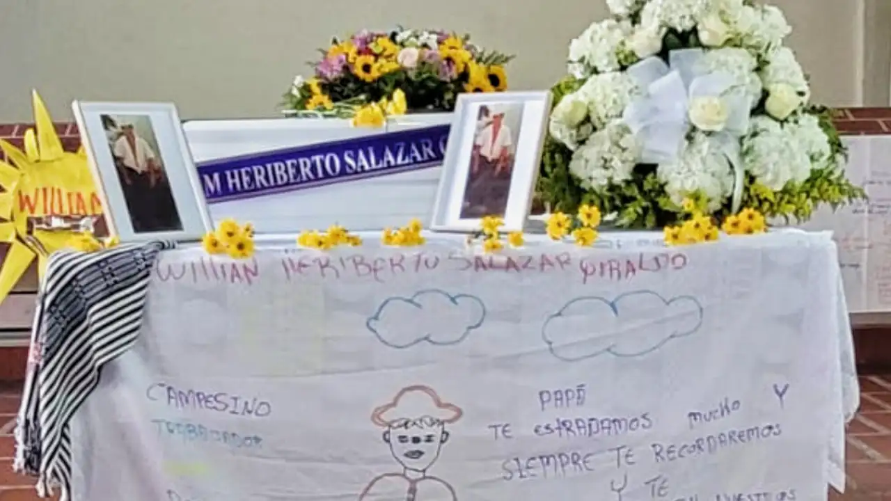 William-Salazar-era-un-campesino-antioqueno-que-fue-desaparecido-hace-20-anos.-Hoy-su-familia-ya-tiene-una-boveda-con-su-nombre.