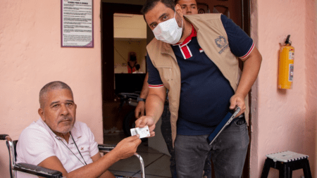 domicilio-documentos-identidad-discapacitadas-adultos-mayores