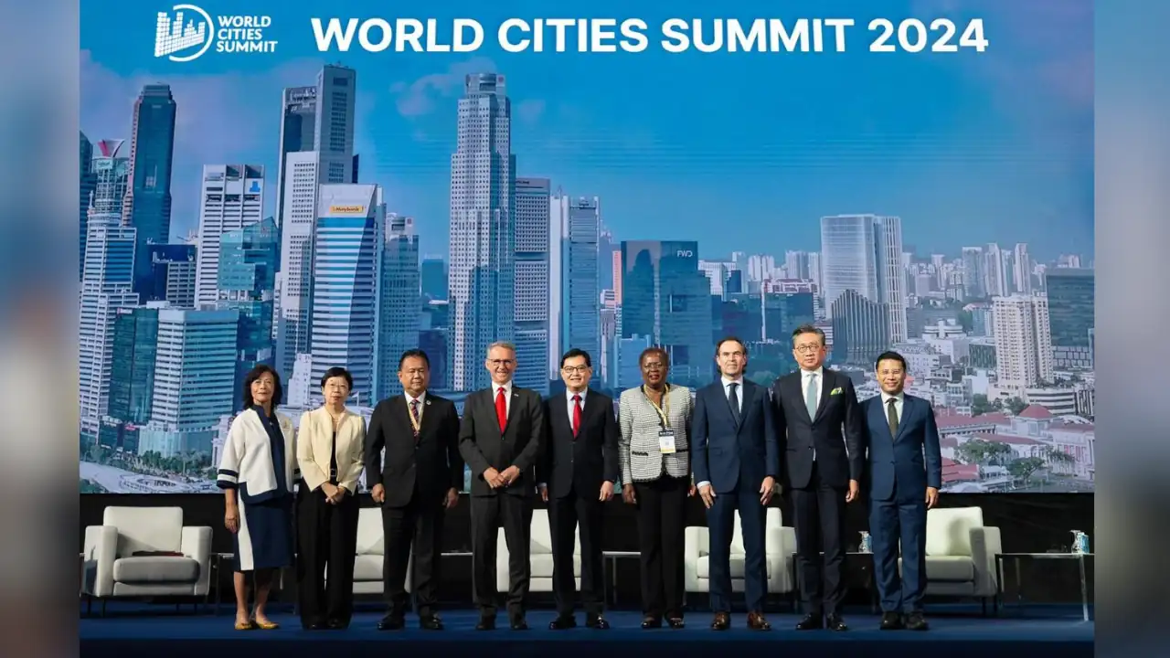 -Federico-Gutierrez-alcalde-de-Medellin-esta-participando-en-la-Cumbre-Mundial-de-las-Ciudades-en-Singapur.