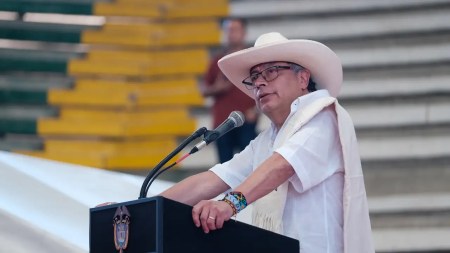 Otro desplante presidencial: Petro dejó esperando a Barrancabermeja, la comunidad enfureció Otro desplante presidencial: Petro dejó esperando a Barrancabermeja, la comunidad enfureció