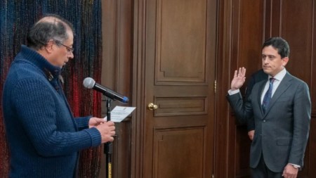 Luis Carlos Reyes es nombrado oficialmente ministro de Comercio