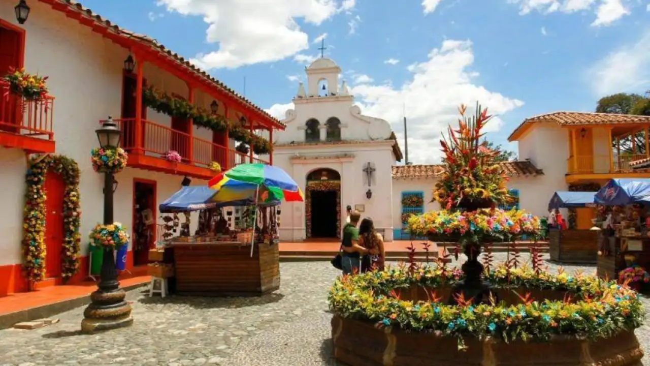 ¿Sin planes este puente? Estos son cinco de los lugares imperdibles que podrás visitar sin salir de Medellín ¿Sin planes este puente? Estos son cinco de los lugares imperdibles que podrás visitar sin salir de Medellín
