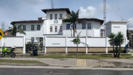 En Marinilla, Policía frustra fuga de presunto integrante del ‘Clan del Golfo’, pero en el motín escapan seis internos más