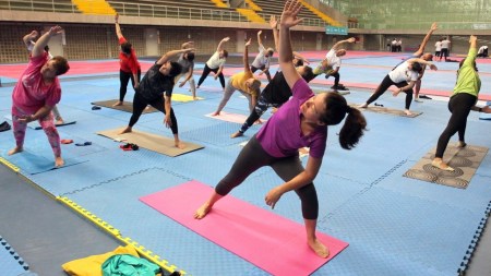 ¡Un espacio para la relajación! En Medellín se celebrará el Día Internacional del Yoga, ¿cuándo y dónde dia-del-yogo