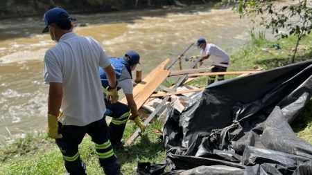 Desmontaron 500 cambuches y 20 toneladas de residuos en 48 horas: resultados de jornada de aseo en Medellín medellin-jornada-de-aseo-centro
