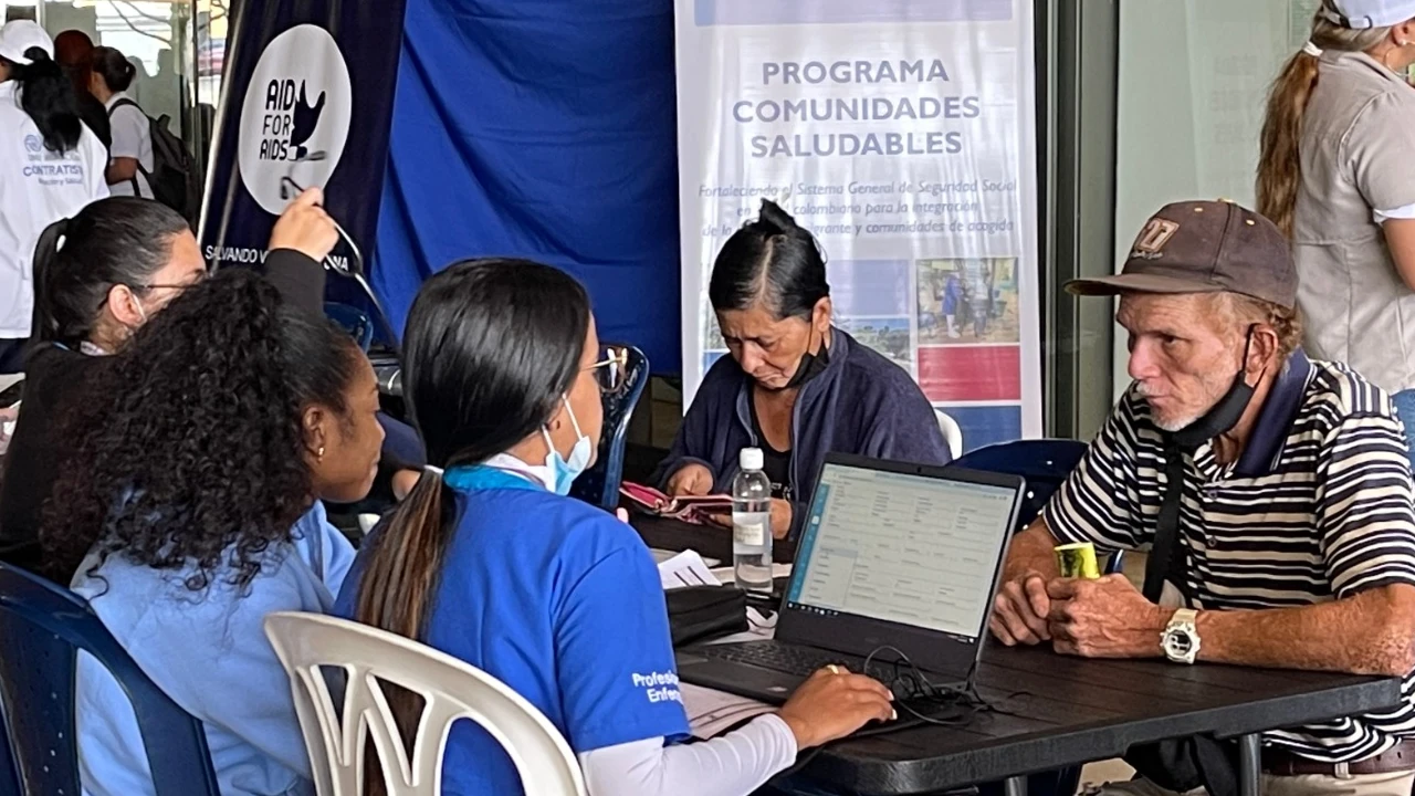 medellin-presta-servicios-de-salud-a-migrantes