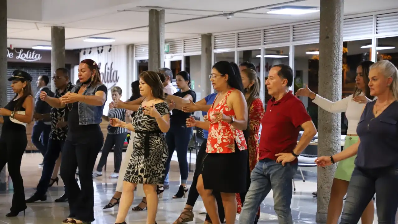 Las clases gratuitas de Tango y Milonga regresan al Aeropuerto Olaya Herrera