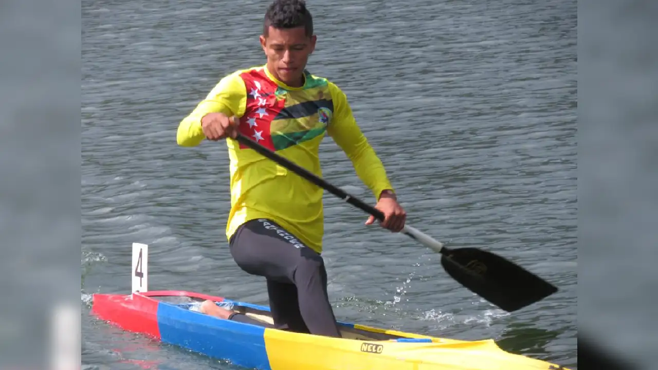 canotaje-guatape-copacolombia1