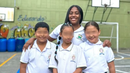 jovenes-inician-su-practica-laboral