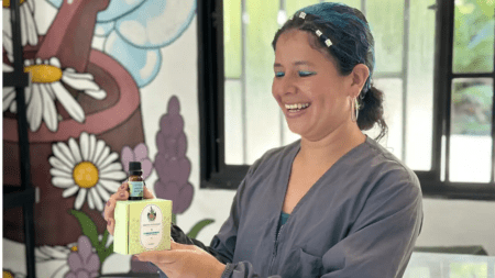 mujeres-artesanas-por-la-paz-dos