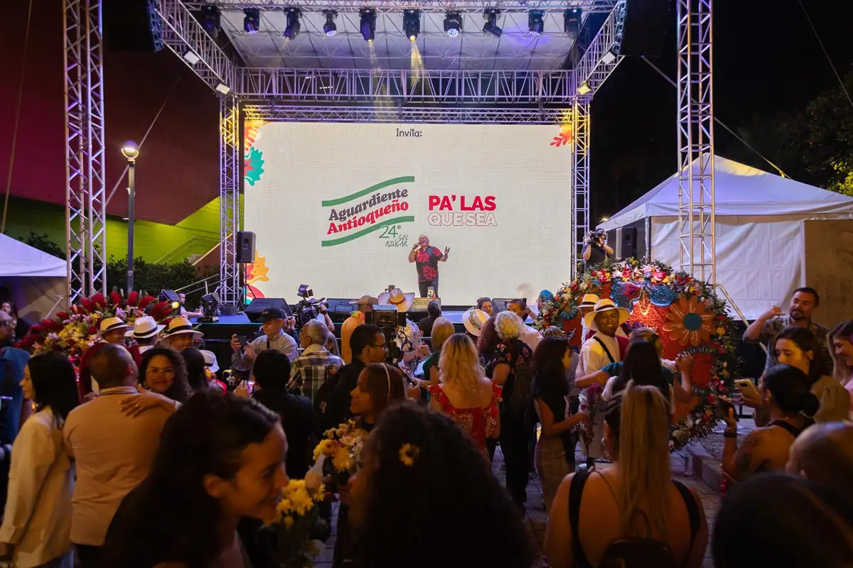 ¡A disfrutar! estos son los tablados imperdibles de la Feria de las Flores 2024 2 tablados-feria-de-flores