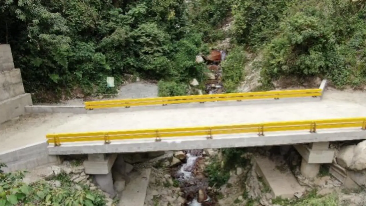Gobernación de Antioquia entrega nuevo puente en San Jerónimo