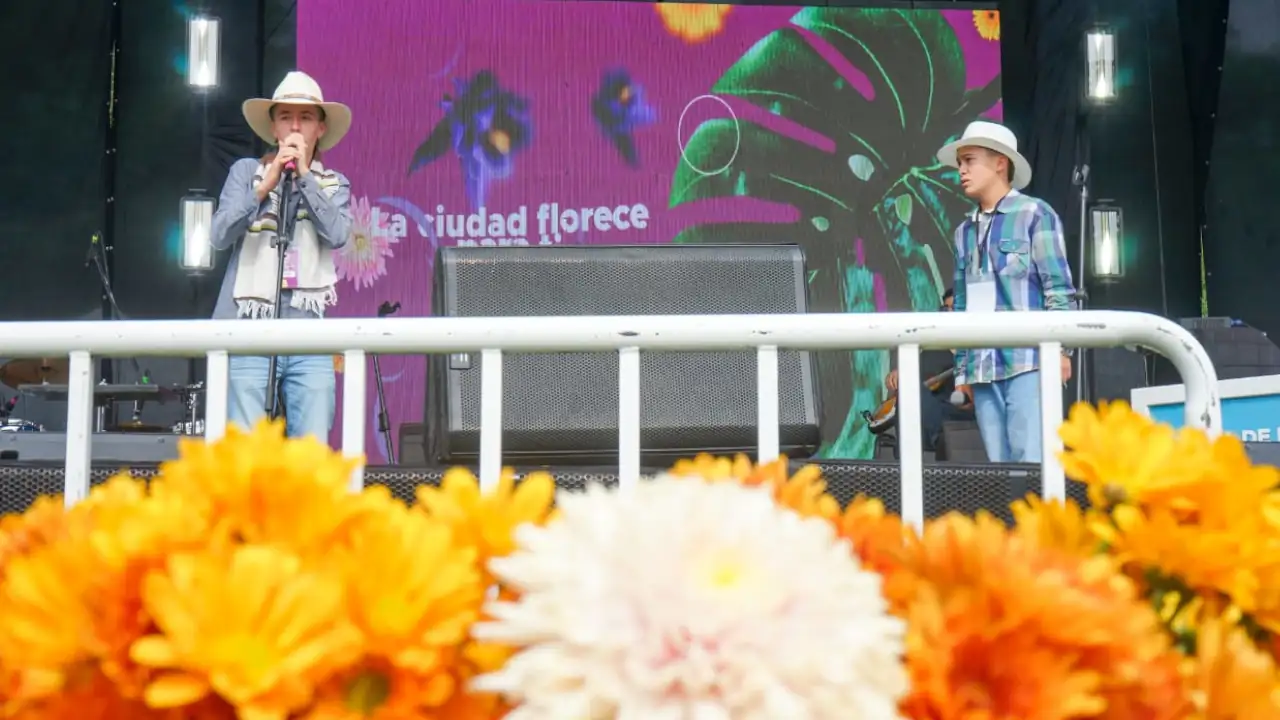 Ellos son los ocho trovadores que se disputarán la corona en el XIV Festival Nacional Infantil de la Trova en Medellín Ellos son los ocho trovadores que se disputarán la corona en el XIV Festival Nacional Infantil de la Trova en Medellín