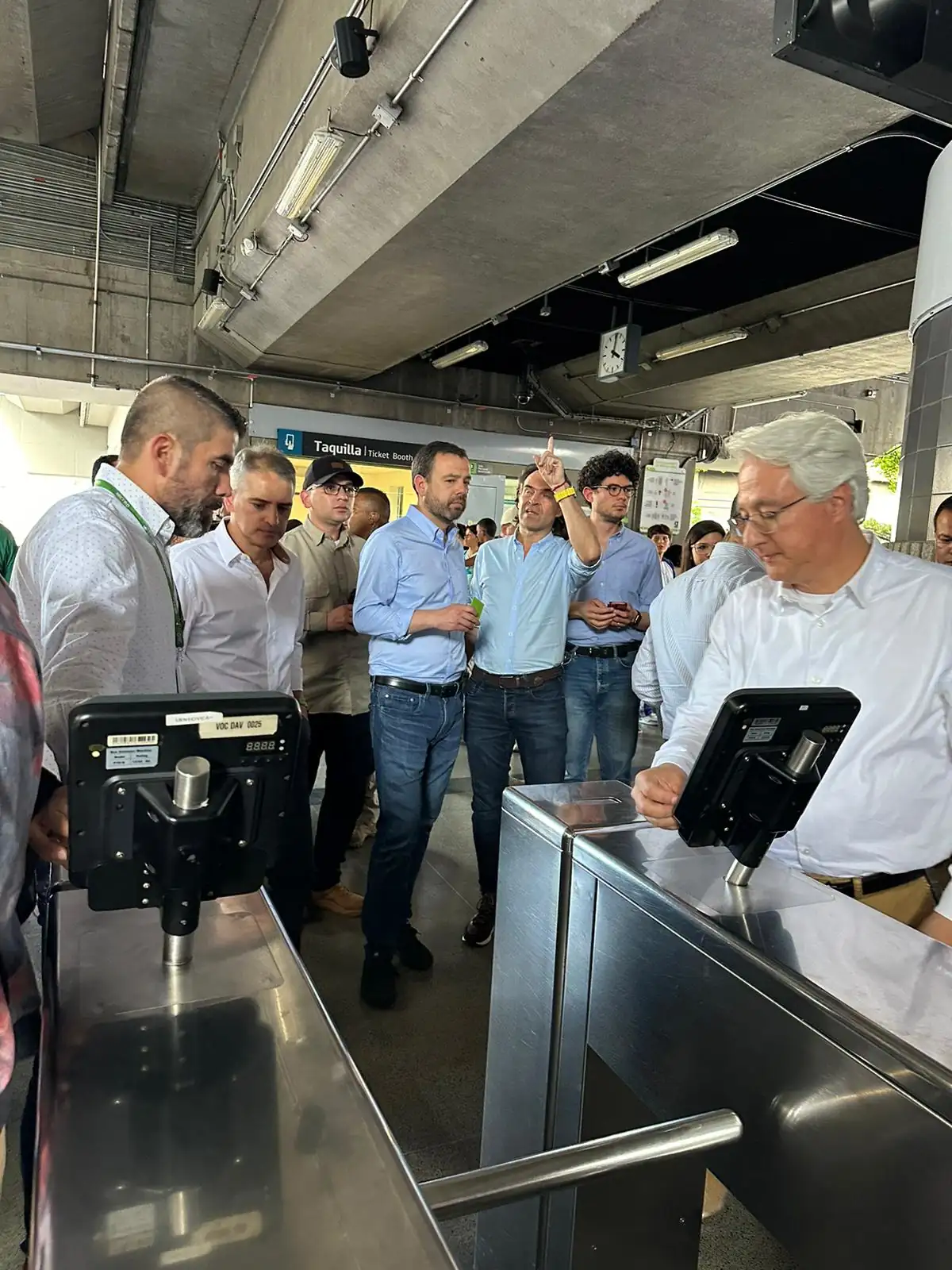 Alcalde de Bogotá, Carlos Fernando Galán, visitó el Metro de Medellín