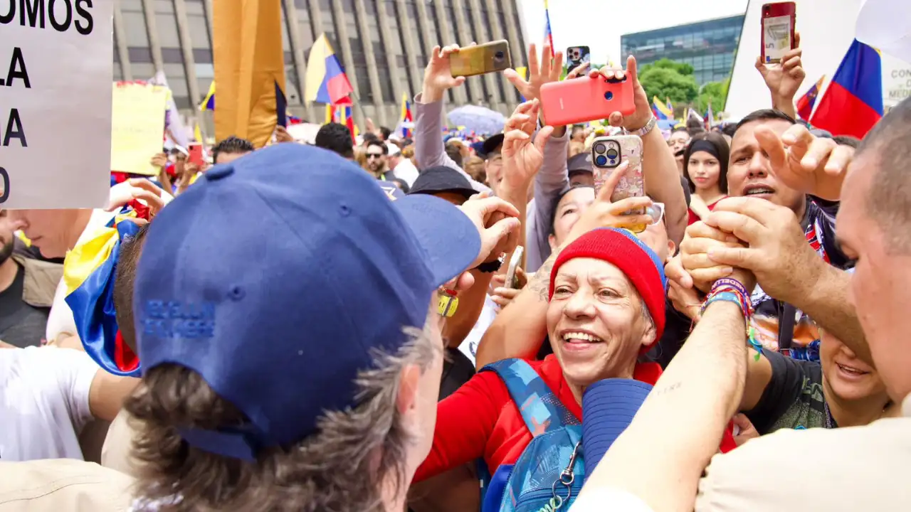 Federico Gutiérrez y Andrés Julián Rendón lideran apoyo a la libertad de Venezuela desde Medellín 1 Federico Gutiérrez y Andrés Julián Rendón lideran apoyo a la libertad de Venezuela desde Medellín