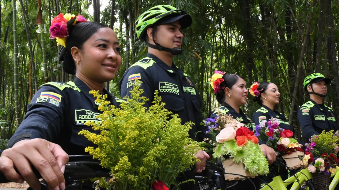 Policía acompaña los eventos de la Feria de las Flores 2024 programados para este sábado, 3 de agosto