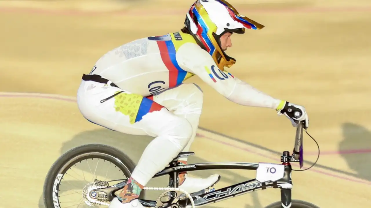 Mateo Carmona avanza a la final de BMX en los Juegos Olímpicos: una esperanza de medalla para Colombia Mateo Carmona avanza a la final de BMX en los Juegos Olímpicos: una esperanza de medalla para Colombia