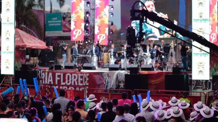 Día-uno-feria-de-flores