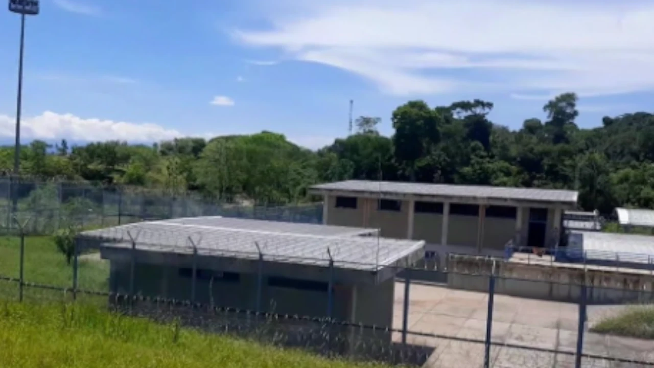 Puerto Triunfo-carcel