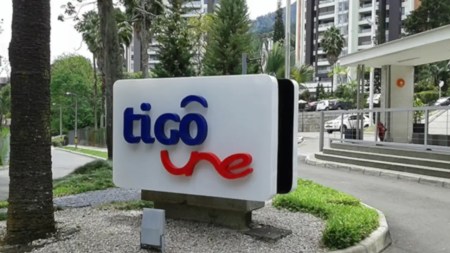 Gobierno solicitó investigar posibles irregularidades en la enajenación de las acciones de Tigo-Une Tigo Une pidió la autorización al Ministerio del Trabajo para realizar una reorganización estructural