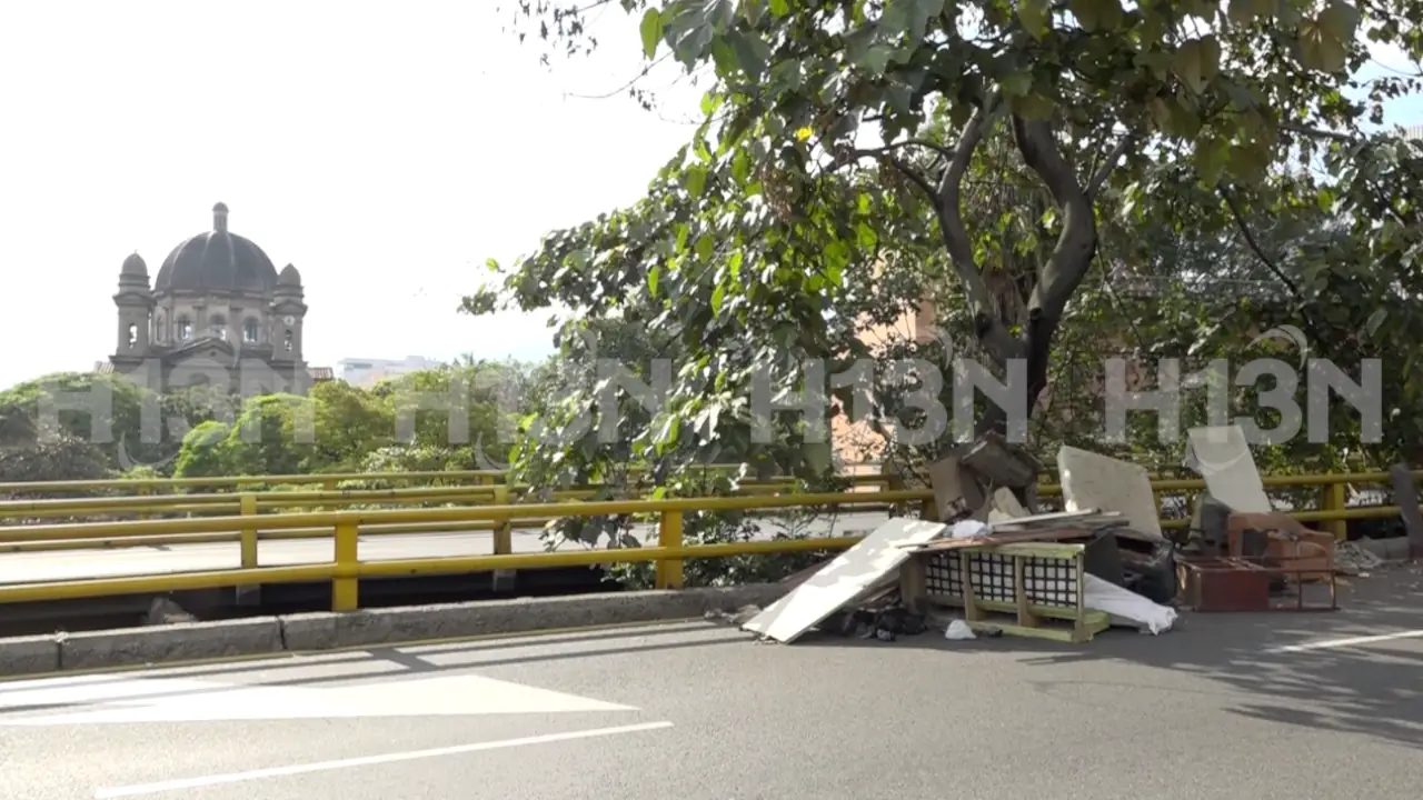 basura-calles-de-medellin-san-juan-oriental1
