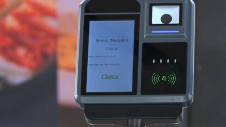 civica-viaje-ilimitado-metro-falso1