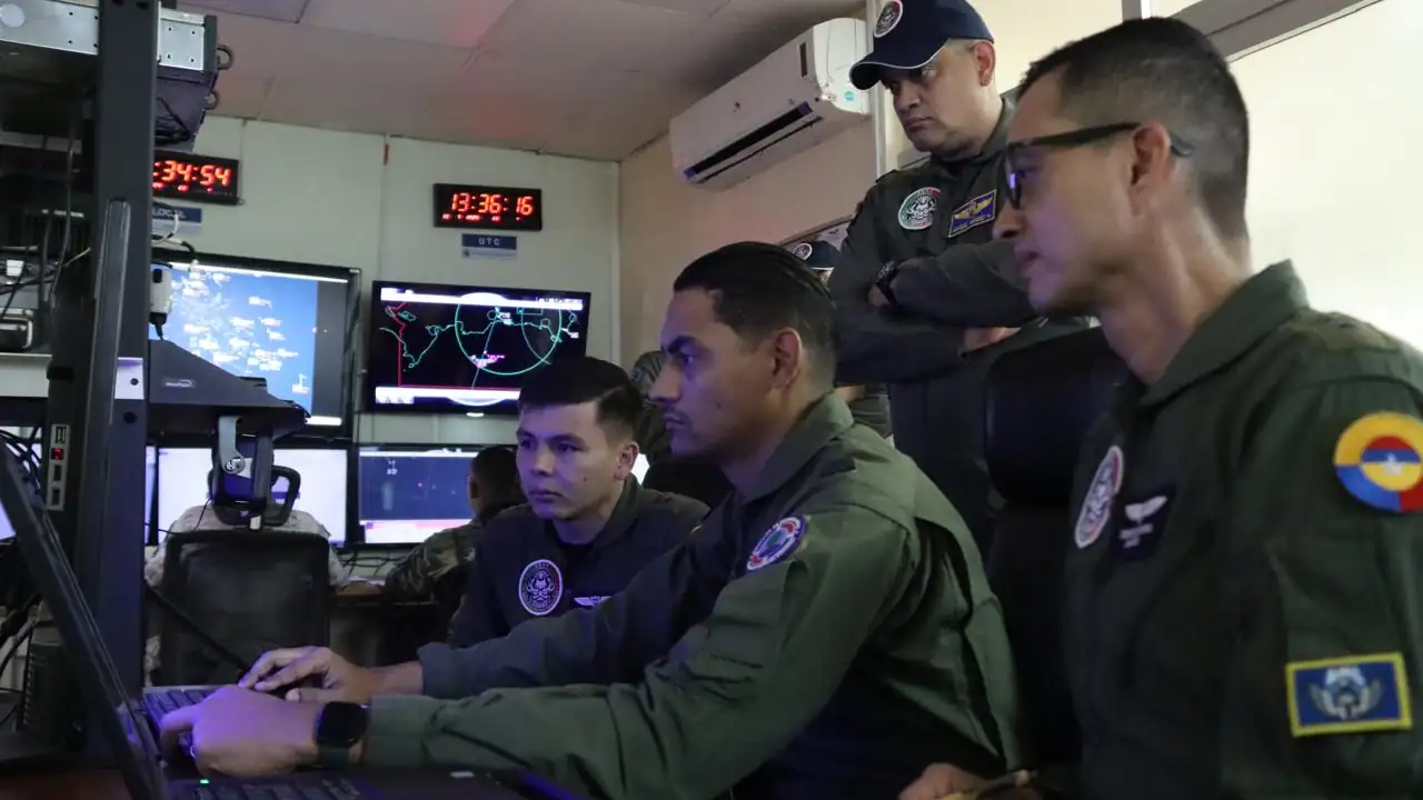 Unidad en los mares: operación “Zeus” permitió incautar 1.664 kilos de cocaína en el Mar Caribe 3 operacion-zeus-mar-caribe-colombia-dominicana3