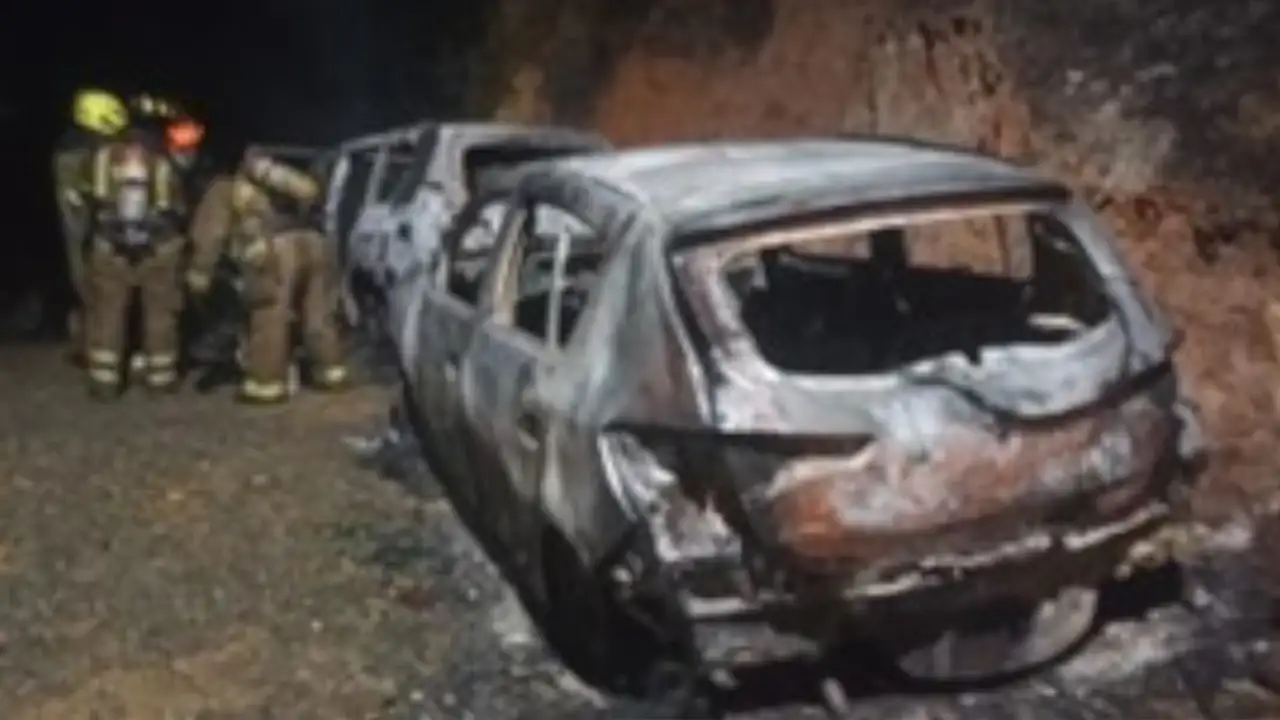 En Medellín, fue quemado un vehículo de la UNP asignado a un líder