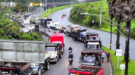 bloqueos-cuarto-dia-paro-camioneros