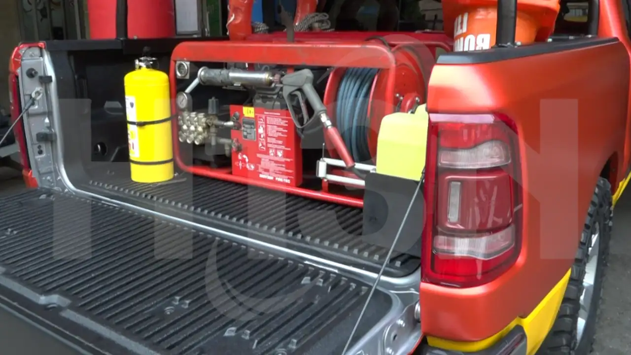 Itagüí fortalece su servicio de emergencias: cuenta con una nueva ambulancia de asistencia básica y una unidad de rescate 1 bomberos-dos
