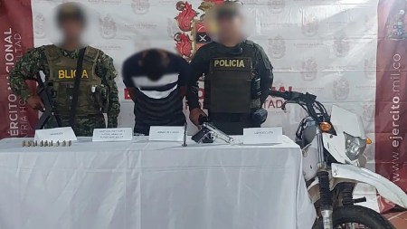 Capturan en Valdivia, Norte de Antioquia, a temido y presunto cabecilla de zona del Clan del Golfo captura alias chapolo valdivia clangolfo1