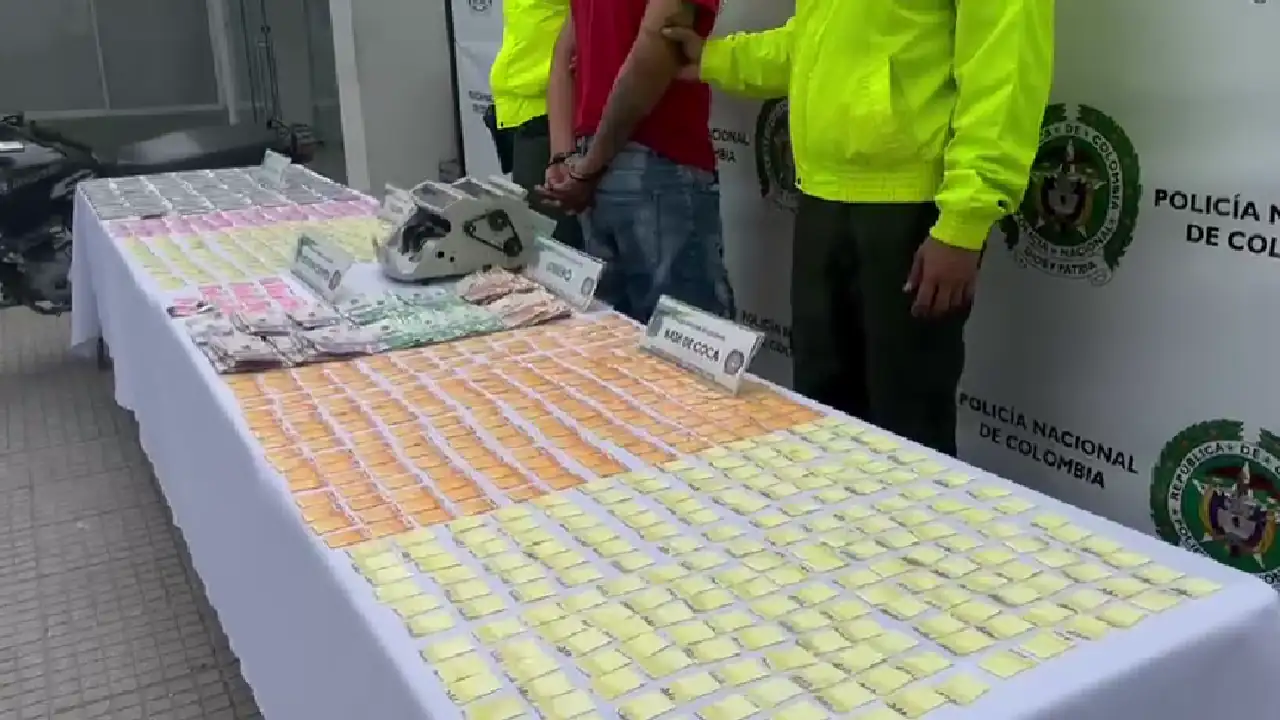Cayó alias “Sebastián” presunto traficante de estupefacientes que delinquía en 10 barrios de Apartadó 3 captura-alias-sebastian-apartado-estupefacientes2