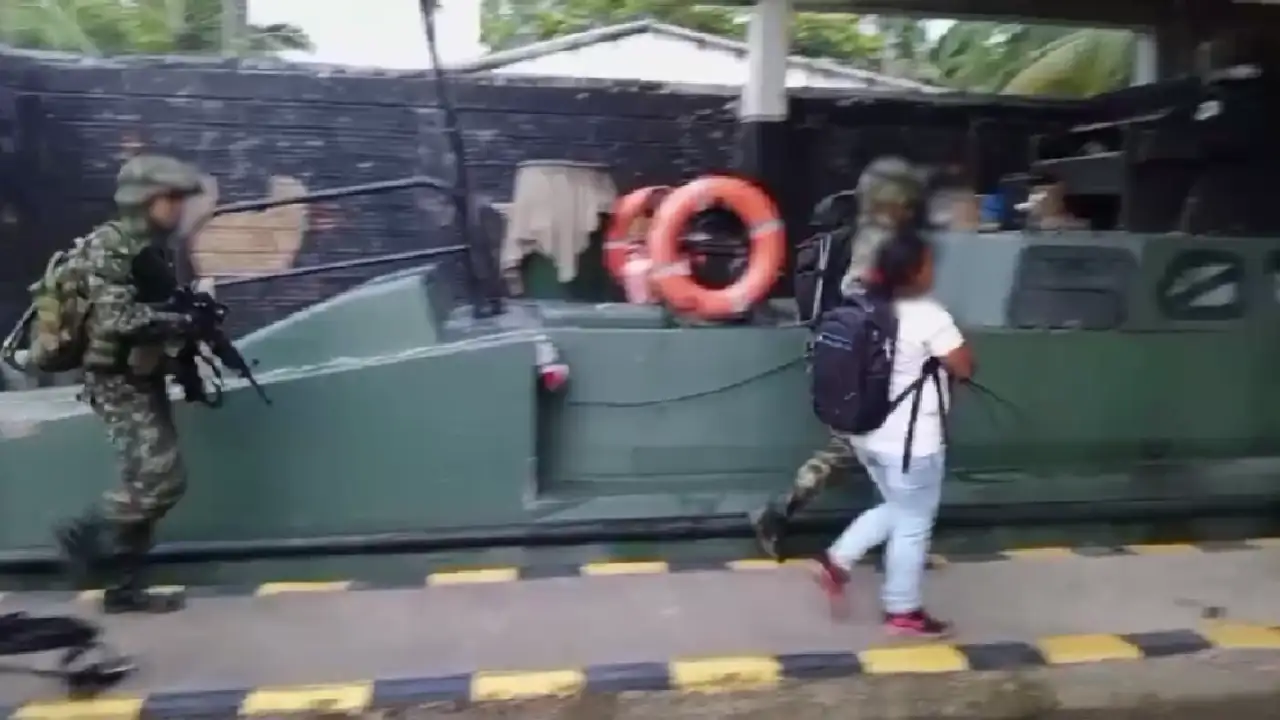 Capturan en Chocó a Alias “Mónica”, presunta cabecilla del Clan del Golfo: la relacionan con ataques terroristas a militares 2 captura-cabecilla-clangolfo-choco2