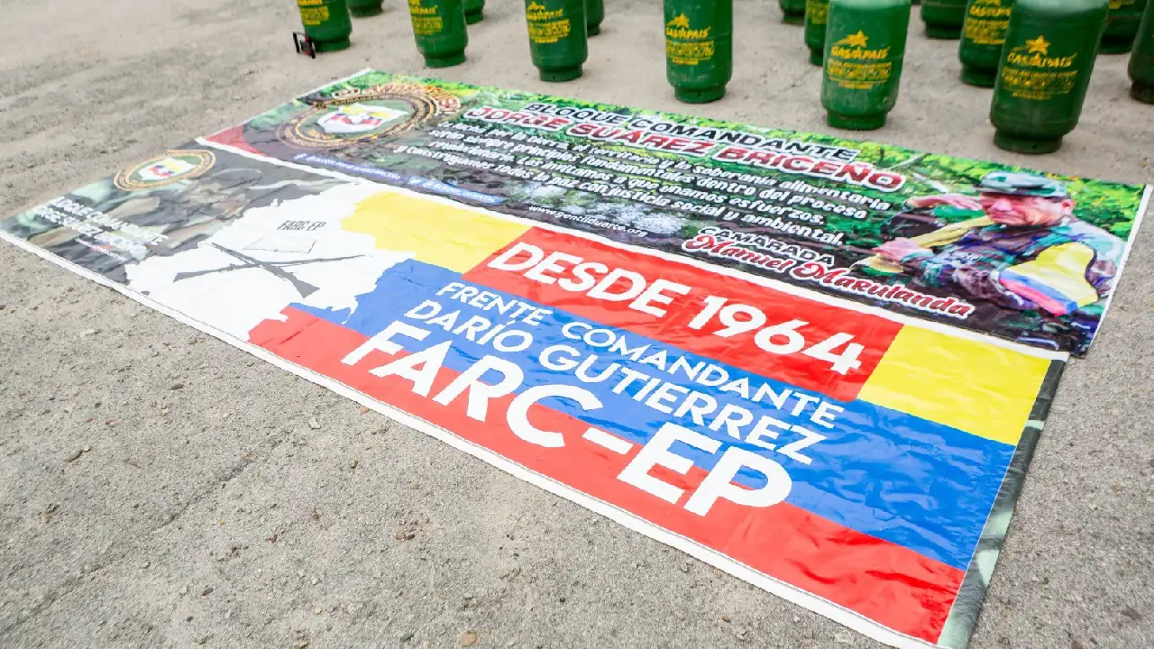 cilindros-gas-ribados-farc-atentados-recuperados-ejercito1