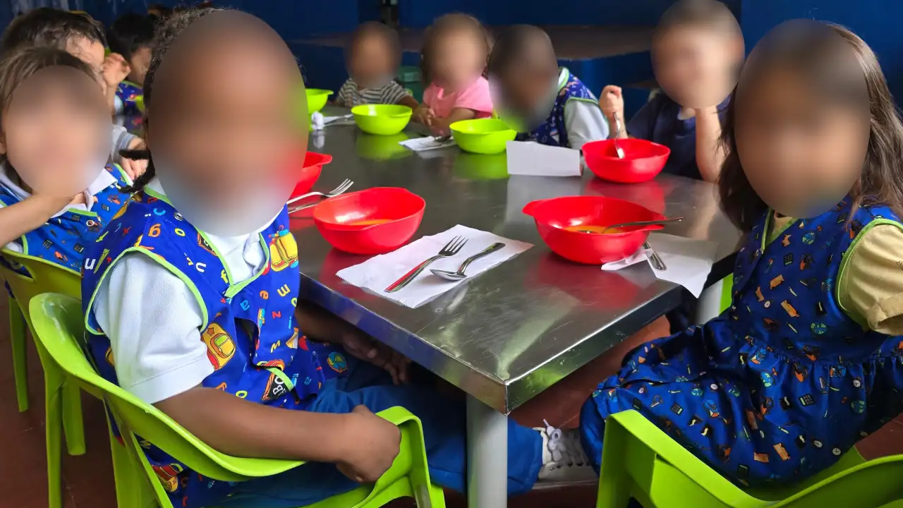 comedor infantil pan miraflores medellin