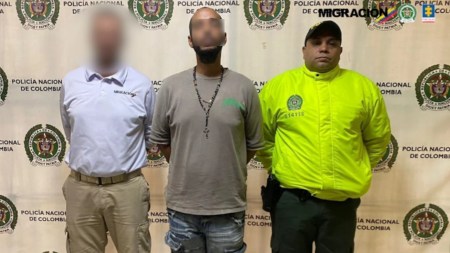 extranjero capturado por abuso